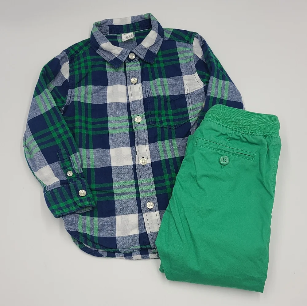 Baby Gap boys' button down shirt and pants size 2-3